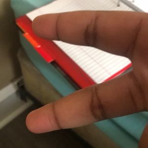 Meet your Posher, Harmony